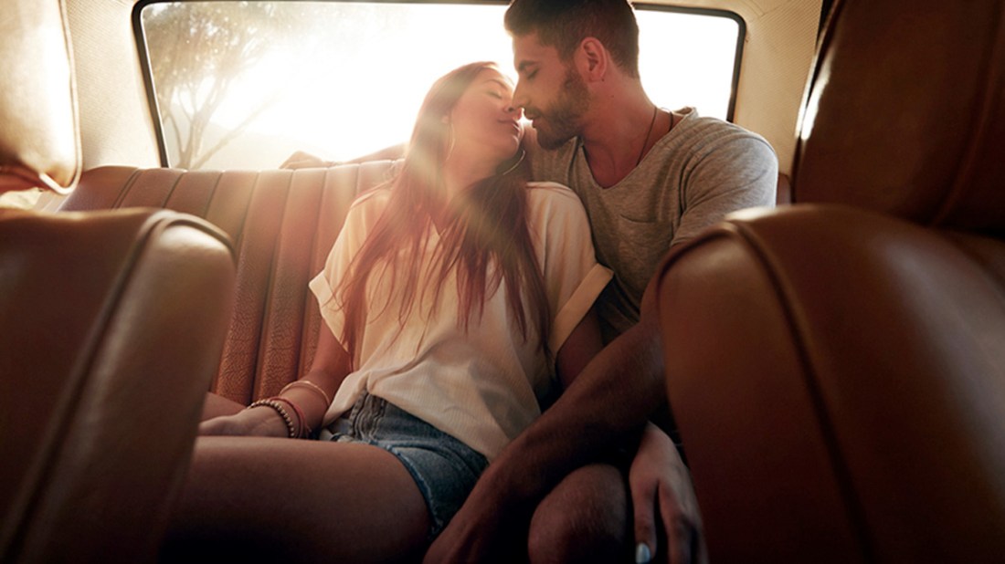 تنبیه اسلیو در تاکسی