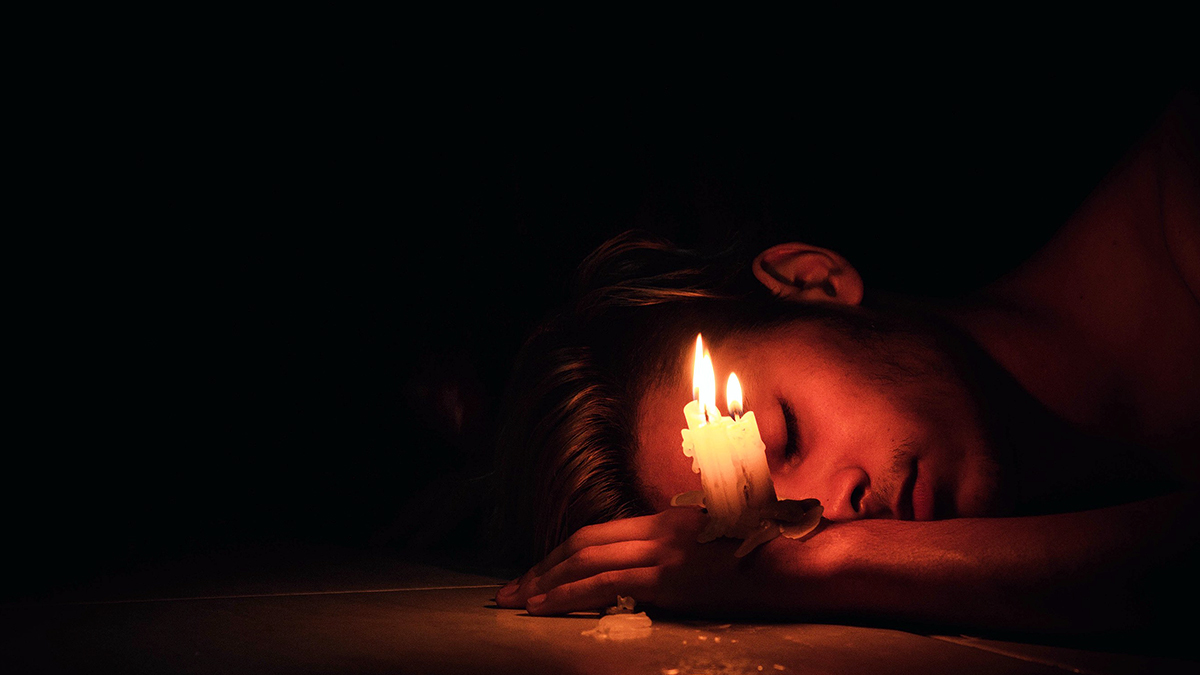 آموزش شمع بازی در BDSM، اجرا و لذت&nbsp;آتش