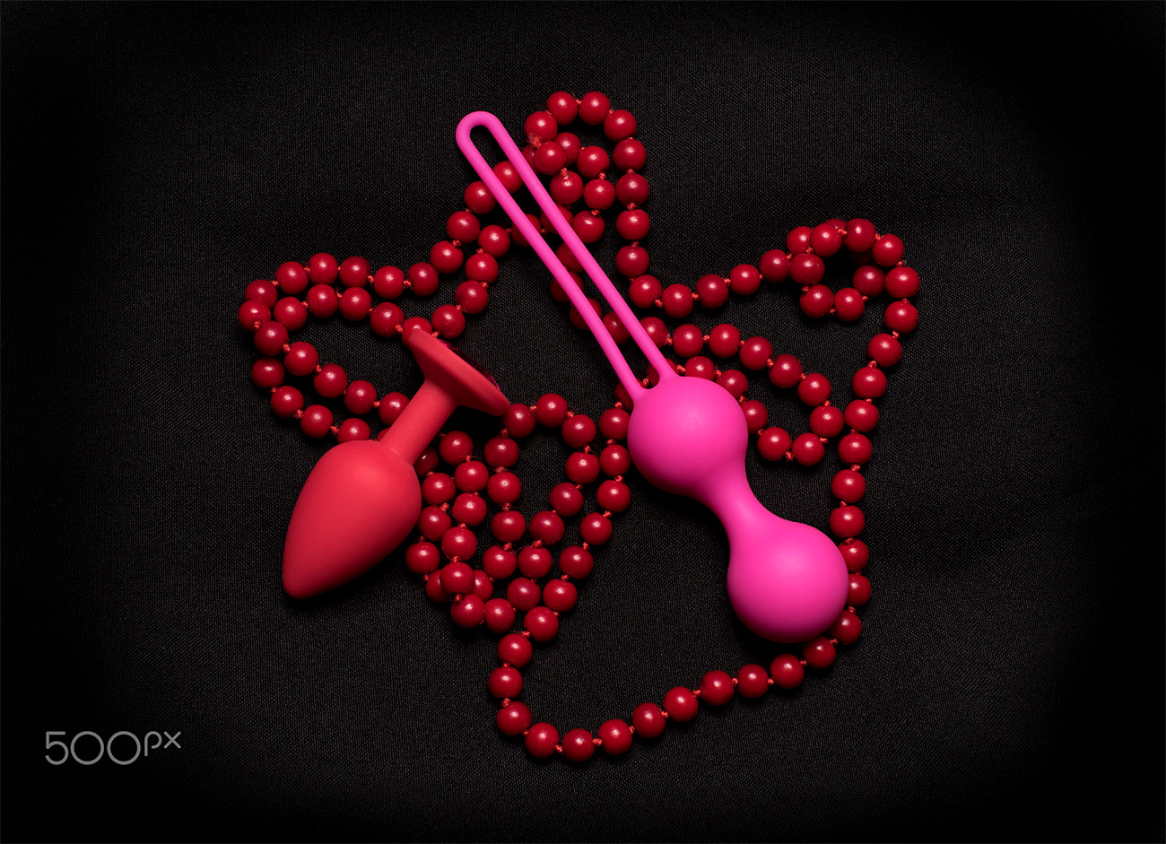 بات پلاگ با گوی آنال صورتی