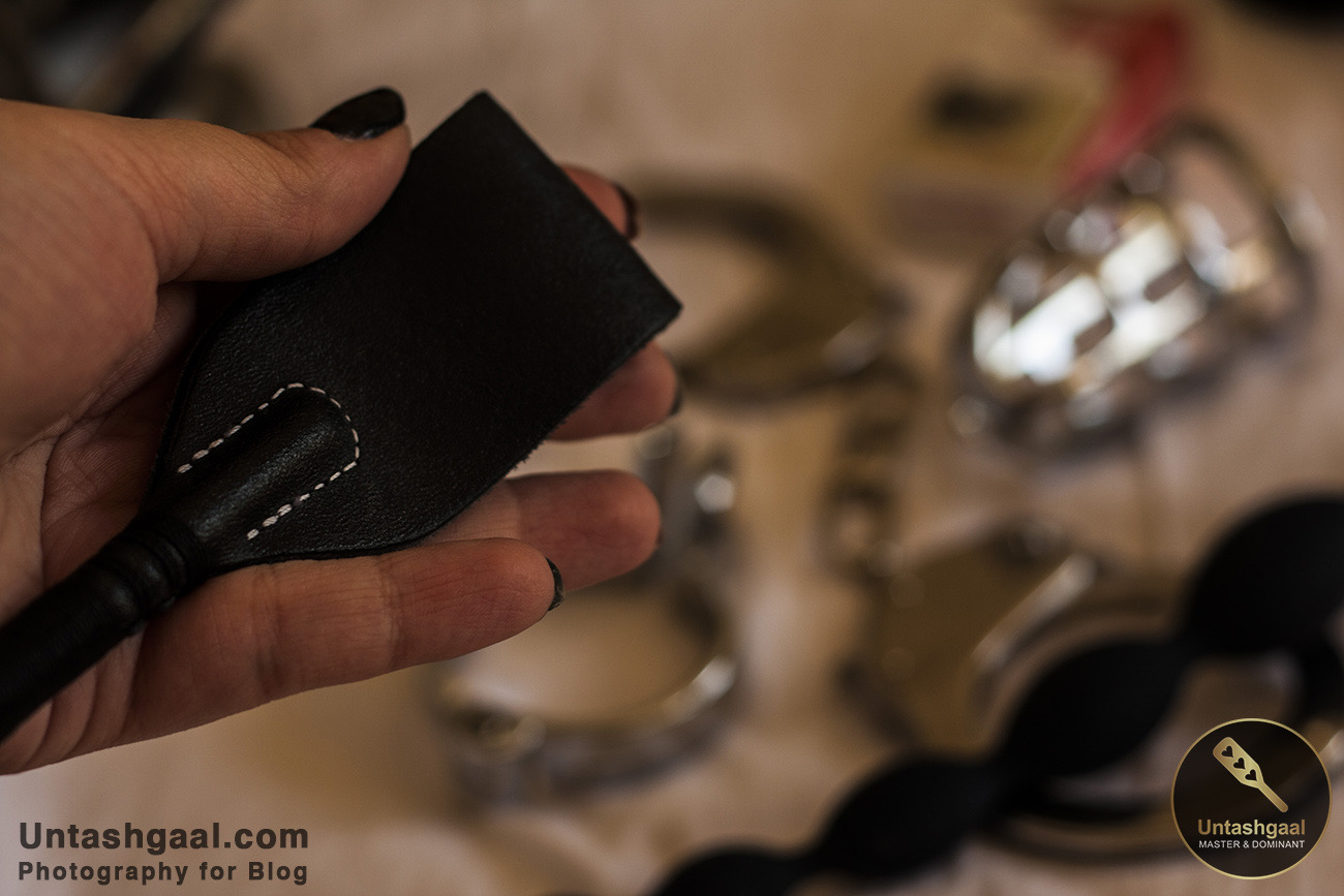 فول اسلیو چیست؟ - شلاق میسترس