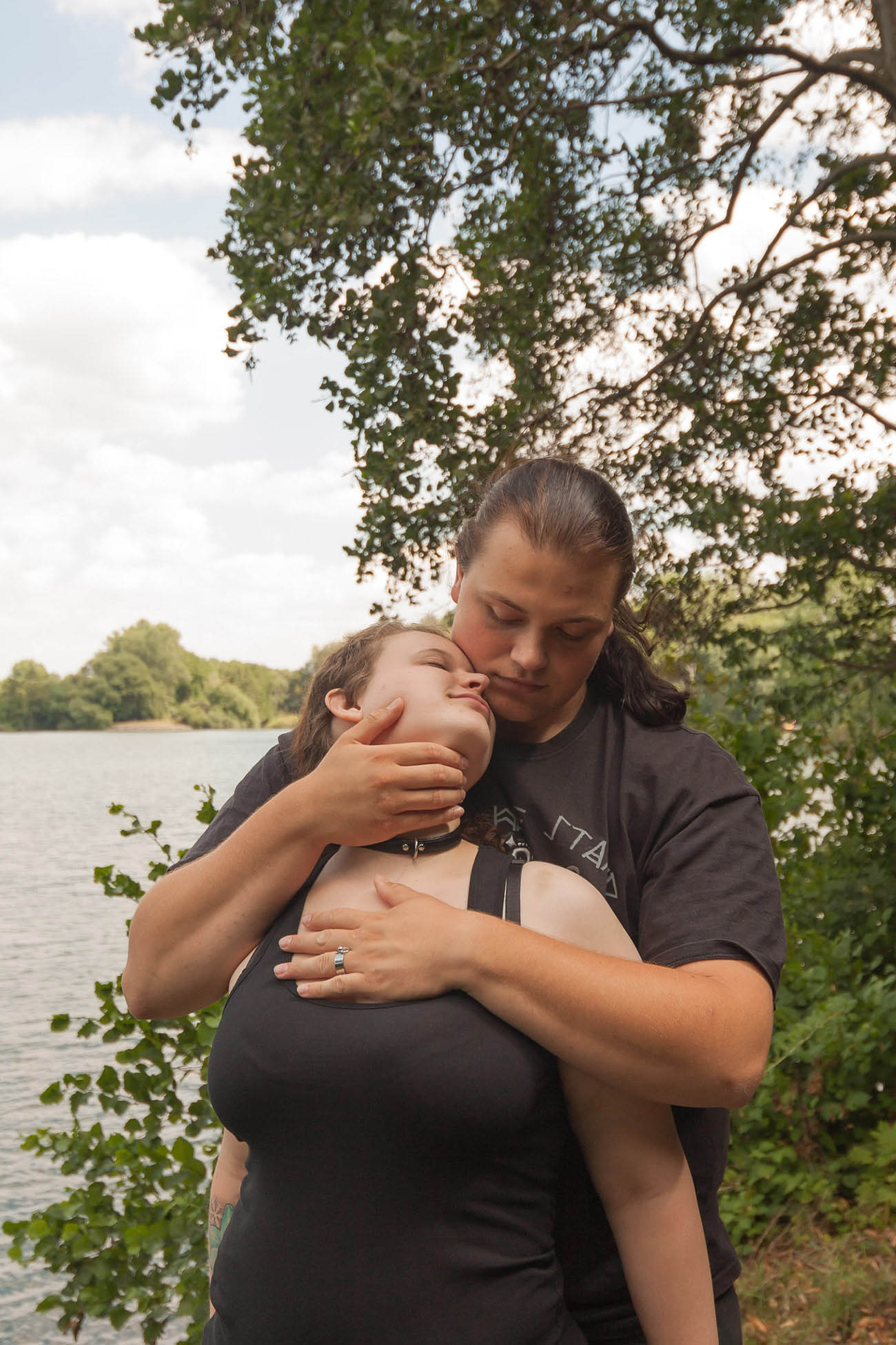 آرامش در دستان دوست پسر دامیننت