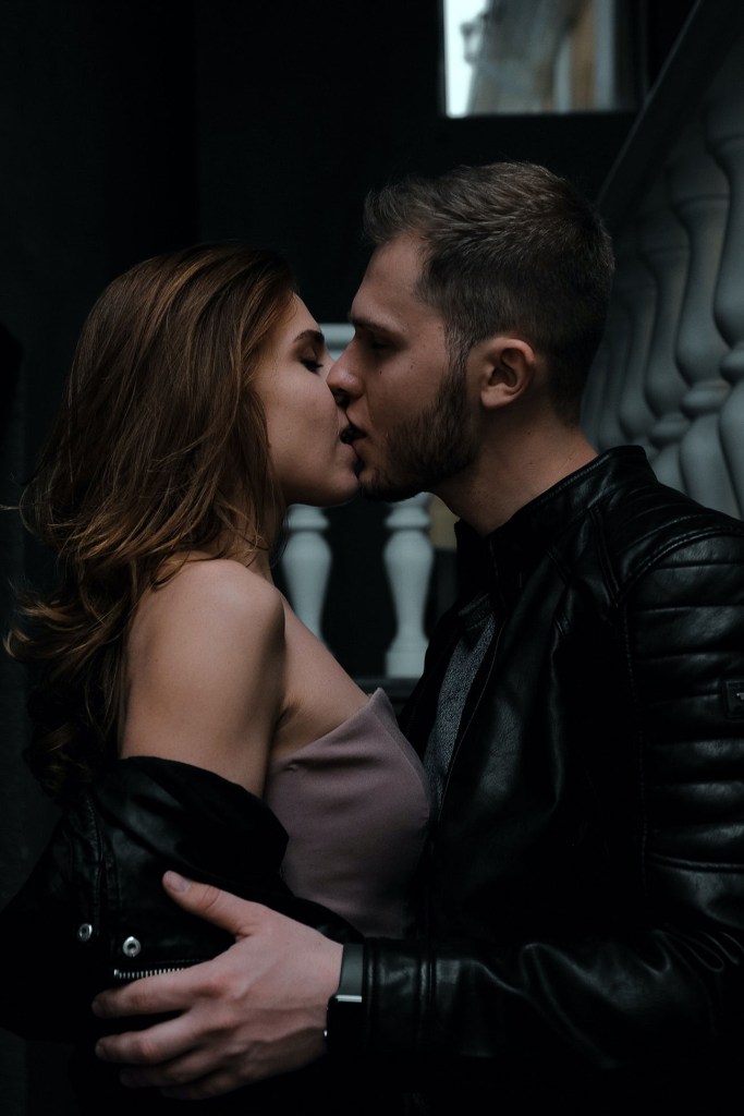 آموزش نحوه دیرتی تاک و سکسی صحبت کردن