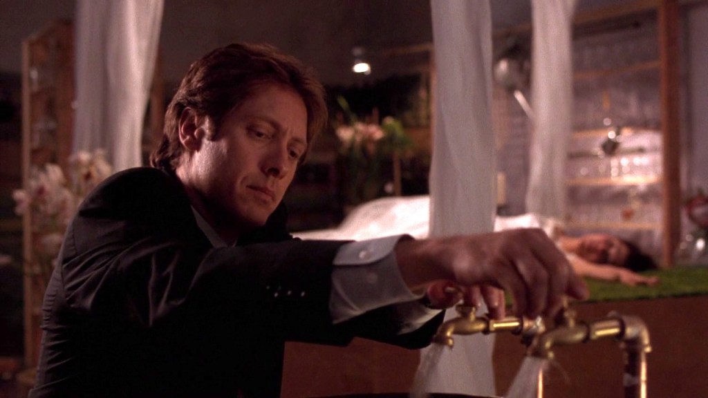 تحلیل شخصیت ادوارد گری در فیلم «منشی»